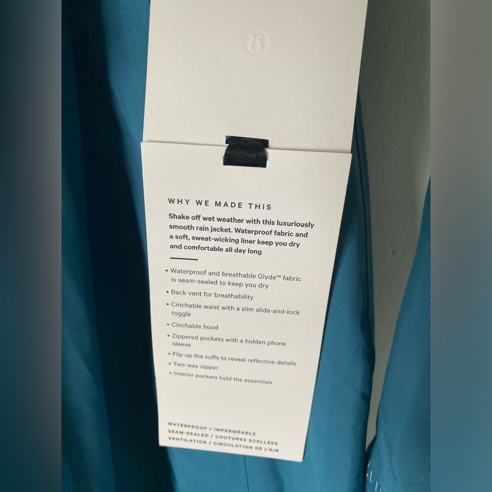Lululemon Rain Rebel Jacket Capture Blue Coat Size 2 NWT Waterproof Running Race - Picture 14 of 16